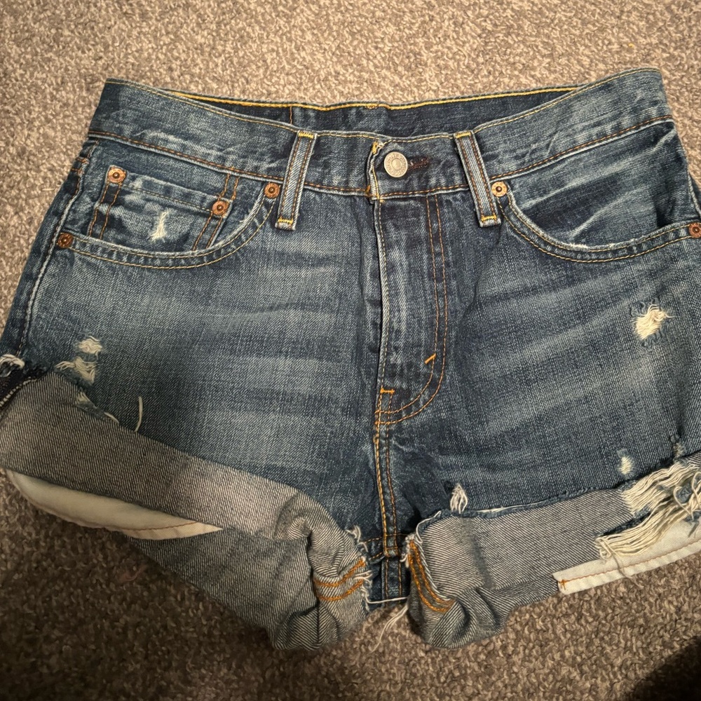 Levi distressed denim shorts  size 30
